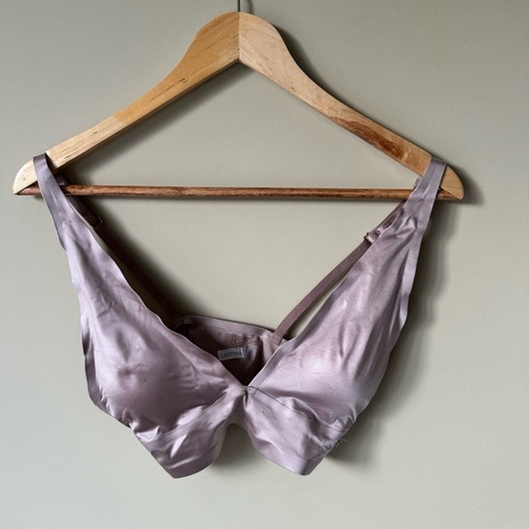 Danskin Deep V Light Purple Bra Size Small - Picture 1 of 5
